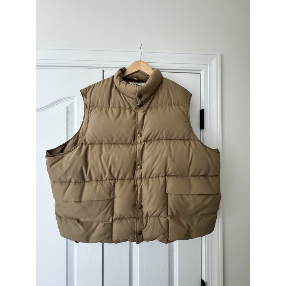 Vtg L.L. Bean Men's Down Filled Nylon Puffer Vest Khaki Tan Buttons Outdoors XXL